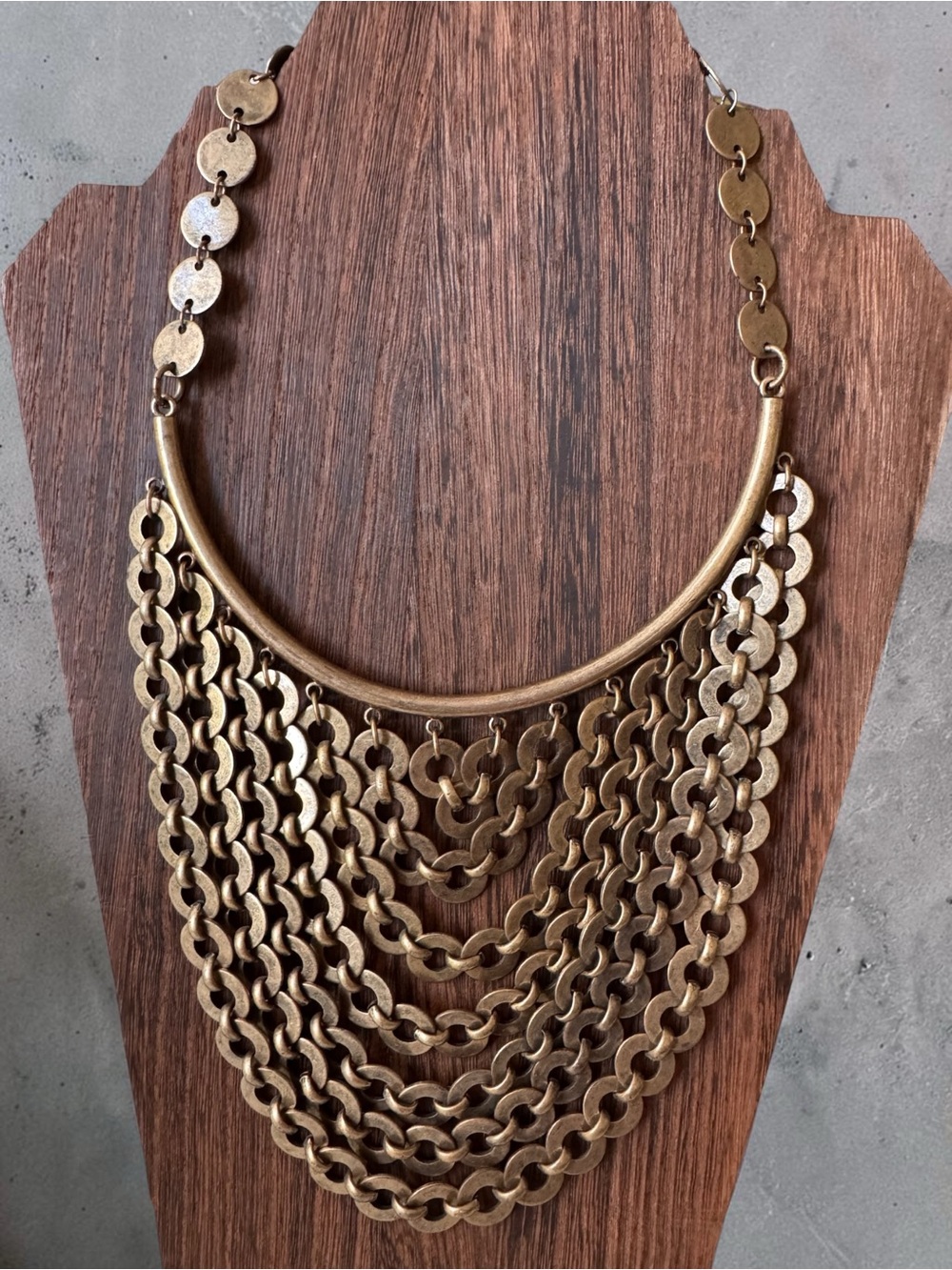 Retired Stella & Dot Sierra Statement Bib Necklace